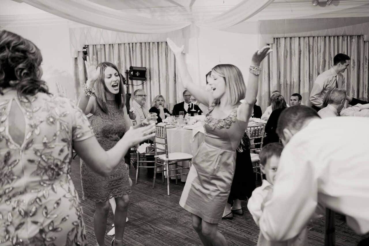 Orlando wedding - Highland Manor reception dancing on dance floor